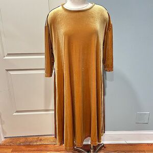 MADELEINE Studio 18 Golden Yellow Velvet 3/4 Sleeve Swing Dress Size Large